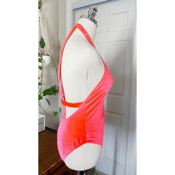 Urban Outfitters Out From Under Velvet Plunging Swimsuit One Piece - Picture 6 of 10